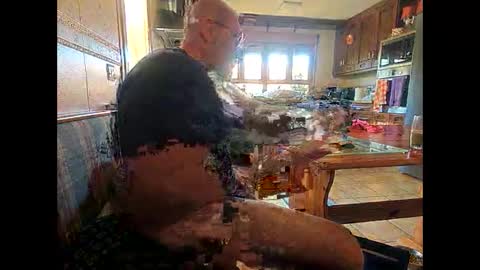 Morbopuro79 online show from 10-27-25, 08:51