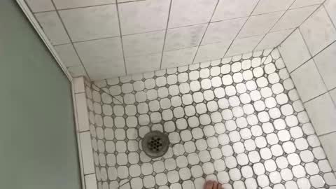 Snapshot of moreletii chatting on 10-07-25, 10:29 Me online show from 10-07-25, 10:29