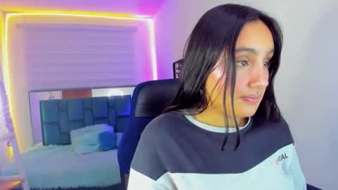 morena_rodriguez_9 online show from 09-10-25, 03:17