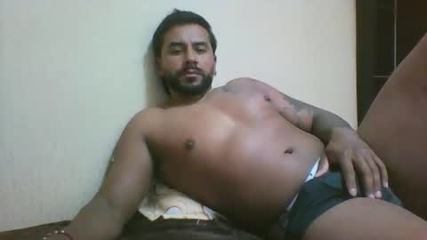 Snapshot of morenito_06 chatting on 10-25-25, 06:10 morenito_06 online show from 10-25-25, 06:10