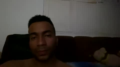 Snapshot of moreno_23_cm chatting on 03-26-26, 11:32 moreno_23_cm online show from 03-26-26, 11:32