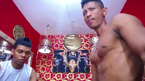 Snapshot of morenoblack23cm chatting on 02-05-25, 07:53 duohot23 online show from 02-05-25, 07:53