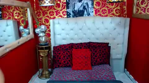 Snapshot of morenoblack23cm chatting on 10-18-25, 07:25 duohot23 online show from 10-18-25, 07:25