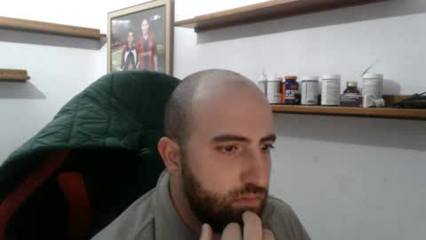 Snapshot of morenoch19 chatting on 12-07-24, 12:35 alejo online show from 12-07-24, 12:35