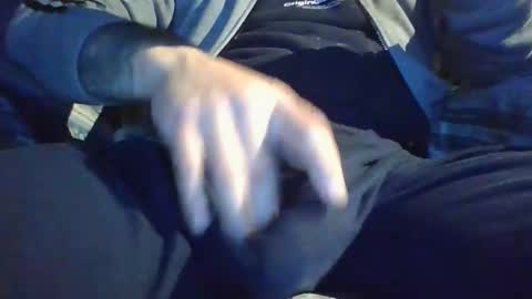 Snapshot of morenote67 chatting on 11-21-25, 02:10 morenote67 online show from 11-21-25, 02:10