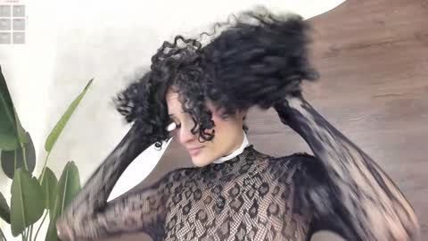 Snapshot of morgan_hill_ chatting on 01-14-25, 11:53 Morgan online show from 01-14-25, 11:53