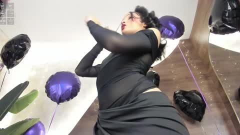 Snapshot of morgan_hill_ chatting on 01-17-25, 12:31 Morgan online show from 01-17-25, 12:31