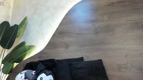 Snapshot of morgan_hill_ chatting on 01-28-25, 11:49 Morgan online show from 01-28-25, 11:49