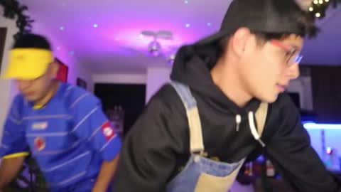   online show from 02-24-25, 01:35