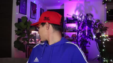   online show from 03-04-25, 01:55