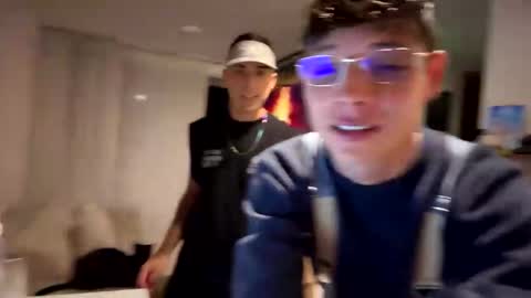   online show from 10-14-25, 02:12