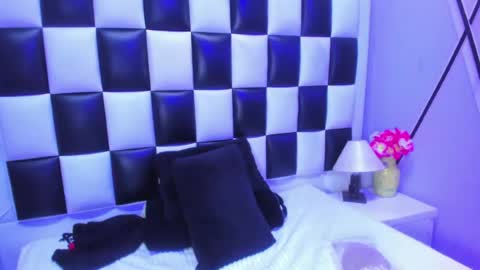 morganasmit_ online show from 06-12-26, 02:16