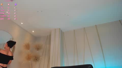 Morgan Hicks online show from 02-09-25, 04:40