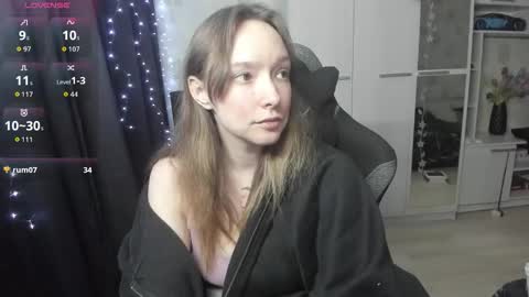 Lisa 3 online show from 03-11-26, 09:32