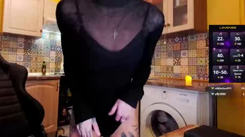 Snapshot of morningxxxtar chatting on 01-21-25, 05:09 Lucy online show from 01-21-25, 05:09