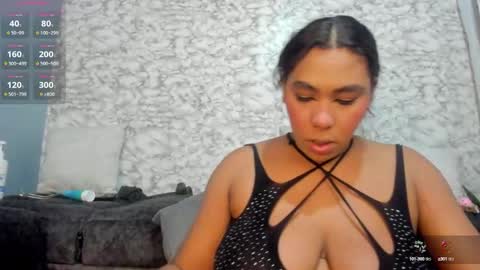 Snapshot of morochaa_fire chatting on 09-15-25, 11:21 Morocha  online show from 09-15-25, 11:21