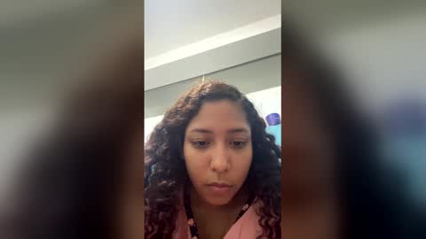morochita0502 online show from 05-01-26, 10:36