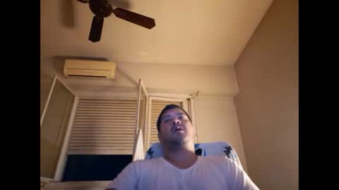 Snapshot of morocho777 chatting on 12-05-24, 04:42 Bruno online show from 12-05-24, 04:42