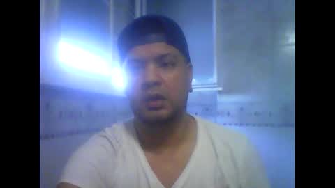 Snapshot of morocho777 chatting on 02-23-25, 09:16 Bruno online show from 02-23-25, 09:16