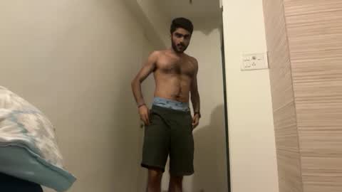 Snapshot of moron960 chatting on 02-14-26, 07:10 moron960 online show from 02-14-26, 07:10