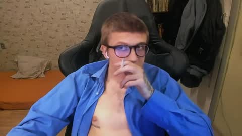 Snapshot of mortywithlove chatting on 04-26-26, 06:38 Morty online show from 04-26-26, 06:38