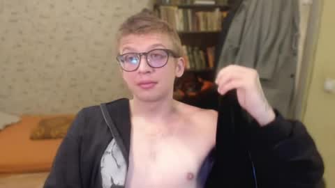 Snapshot of mortywithlove chatting on 05-05-26, 02:19 Morty online show from 05-05-26, 02:19