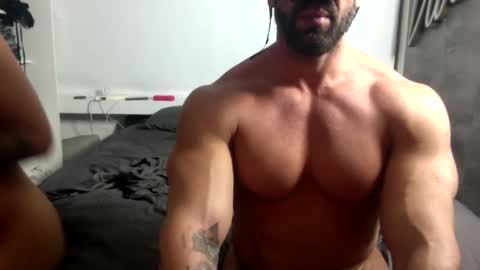 Snapshot of mosh2 chatting on 02-23-25, 02:18 Kattie Mosh online show from 02-23-25, 02:18