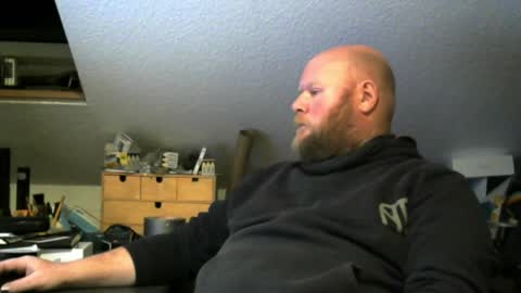 Snapshot of mossler chatting on 01-11-25, 06:23 Martin online show from 01-11-25, 06:23