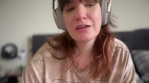 Mossy Mommy online show from 04-12-26, 06:57