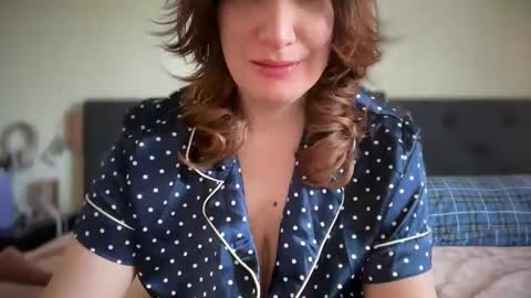 Mossy Mommy online show from 05-08-26, 12:43