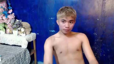 mostwantedtwink online show from 04-27-26, 10:02