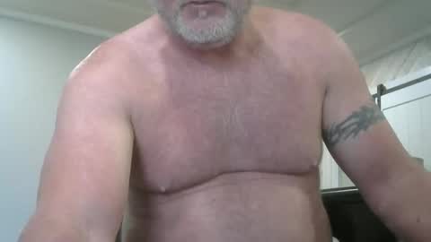 motorguy08 online show from 11-05-25, 05:13