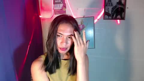 mouiline_rouge69 online show from 02-13-25, 01:50