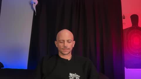 mount_vesuvius online show from 10-04-25, 06:44