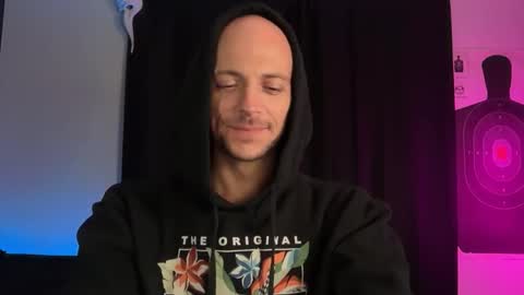 mount_vesuvius online show from 10-12-25, 05:39