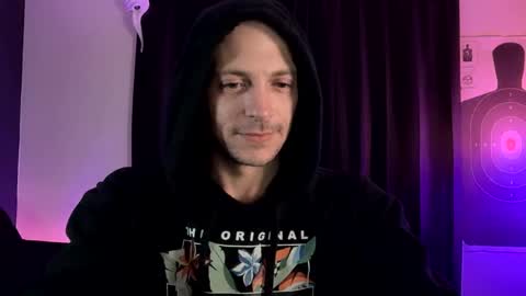 mount_vesuvius online show from 11-17-25, 04:29