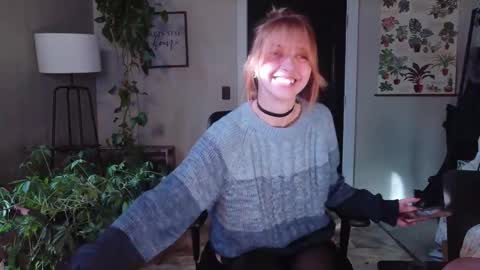 Mousie online show from 11-18-25, 08:46