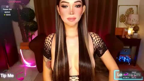 mouthwatering_ayesha online show from 11-09-25, 12:20