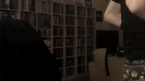 Frederik online show from 01-04-25, 05:47