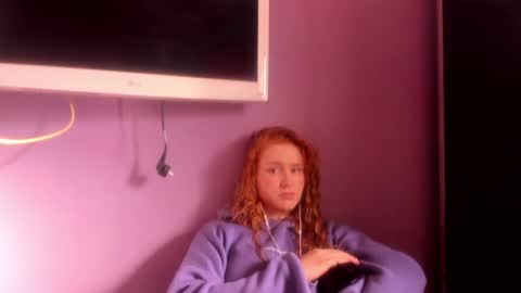 Snapshot of moviestar_ chatting on 02-22-25, 11:46 Eva online show from 02-22-25, 11:46