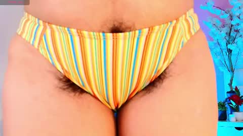 moxa hot online show from 07-22-26, 04:32