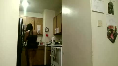 moxxxieg online show from 04-28-26, 01:49