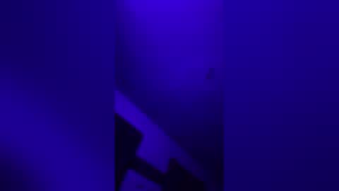 Snapshot of mozzsexymama25 chatting on 12-14-25, 11:48 mozzsexymama25 online show from 12-14-25, 11:48