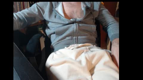 Snapshot of mpmimp chatting on 02-10-26, 06:56 mpmimp online show from 02-10-26, 06:56