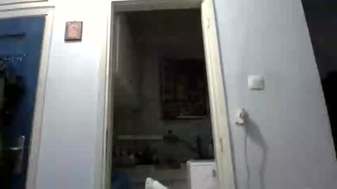 mppempis81 online show from 12-16-25, 03:50