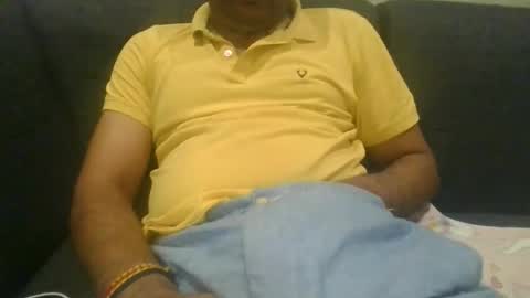 Snapshot of mpterm chatting on 12-13-25, 09:09 Rahul Nair online show from 12-13-25, 09:09