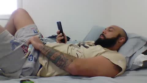 Mr8 online show from 12-25-24, 08:50