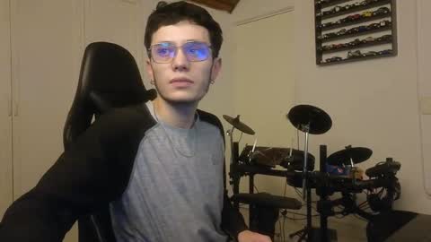 Andy online show from 11-04-25, 08:41