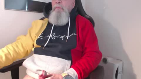 mr_boombastic2021 online show from 03-13-26, 10:44