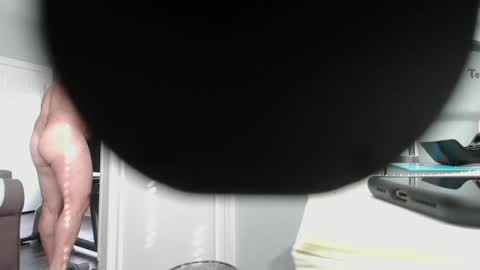 Snapshot of mr_e_solved chatting on 12-17-24, 06:09 just me online show from 12-17-24, 06:09